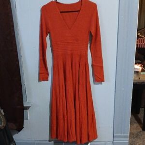 Long Sleeve Orange V-Neck Maxi Dress